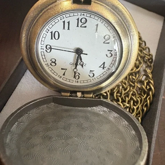 Vintage look Motorcycle Pocket Watch Pendant - Picture 8 of 14